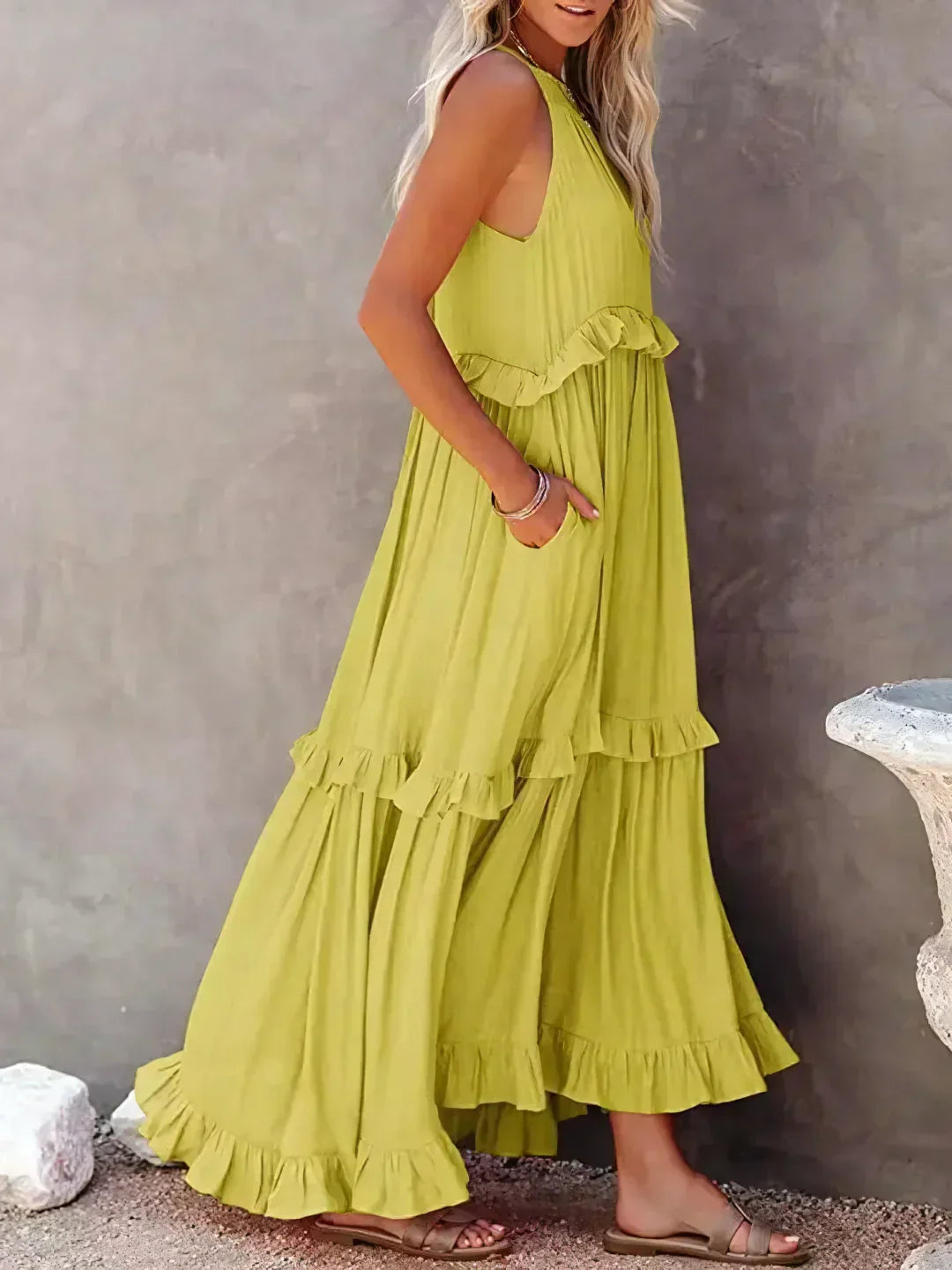 EMMY - Halter Ruffle Maxi Dress